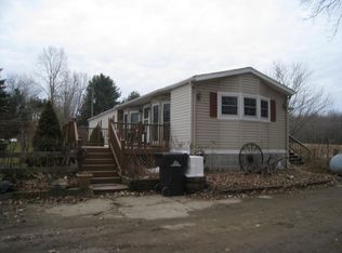 2150 S Tanner Lake Rd, Hastings, MI 49058