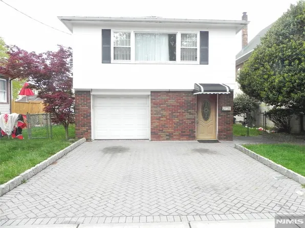 26 Marshall Ave, Little Ferry, NJ 07643