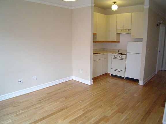 3rd image of 515 Octavia St APT 11