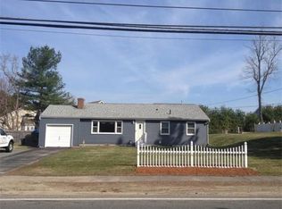176 North St, Georgetown, MA 01833