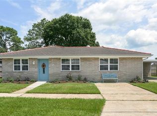 2305 Gallo Dr, Chalmette, LA 70043