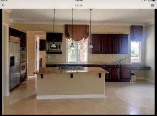 494 Highland Oaks Ln, Fallbrook, CA 92028