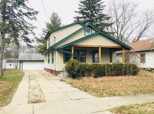 608 Rome Ave, Rockford, IL 61107