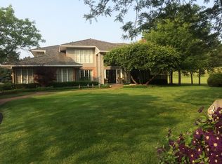 307 S Basswood Rd, Lake Forest, IL 60045