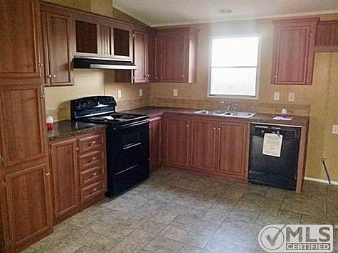4th image of 651 County Road 309