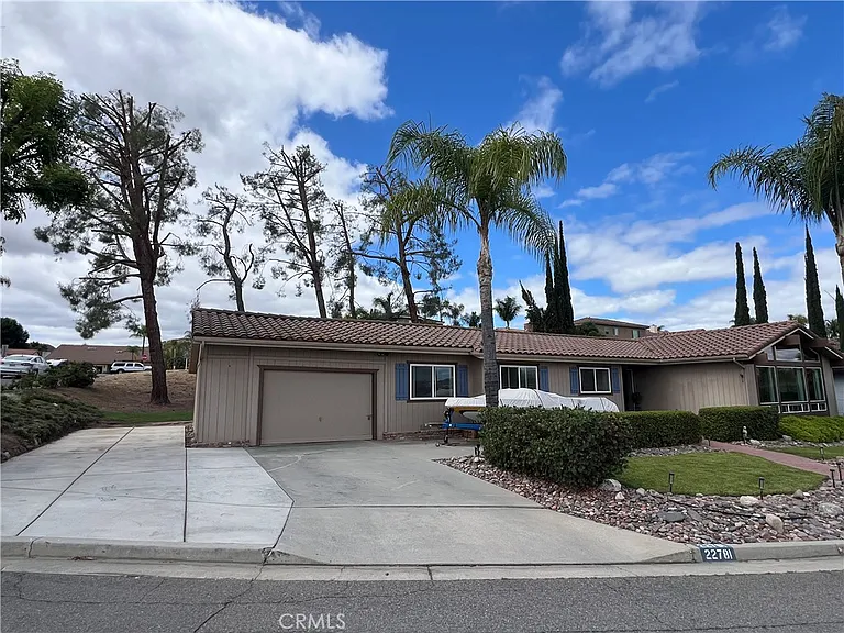 22781 Running Rabbit Ct — Photo 2