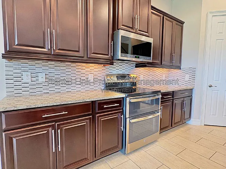 11181 Monte Carlo Blvd — Photo 22