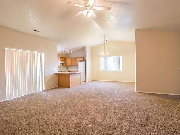5th image of 7765 N Abercrombie Ct