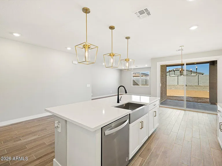 4820 N 177th Dr — Photo 3