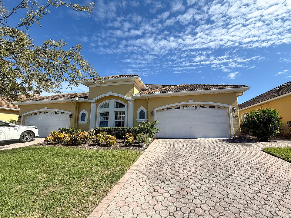 4649 Casswell Dr