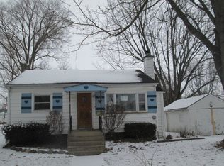 523 W 5th St, Sandwich, IL 60548