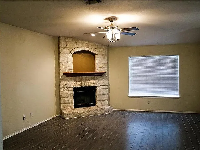 100 S Creek Bend Dr — Photo 4