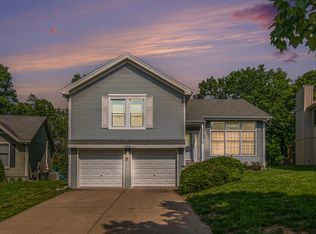 1924 NW 63rd Ter, Kansas City, MO 64151
