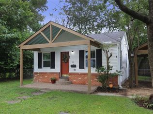 111 Harris Ct, Houston, TX 77009