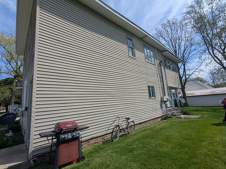 114 S Madison St #2 — Photo 11