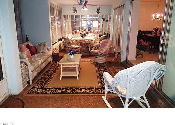 3rd image of 5554 Pendlewood Ln