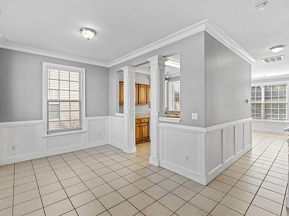 3rd image of 423 Twist Cir