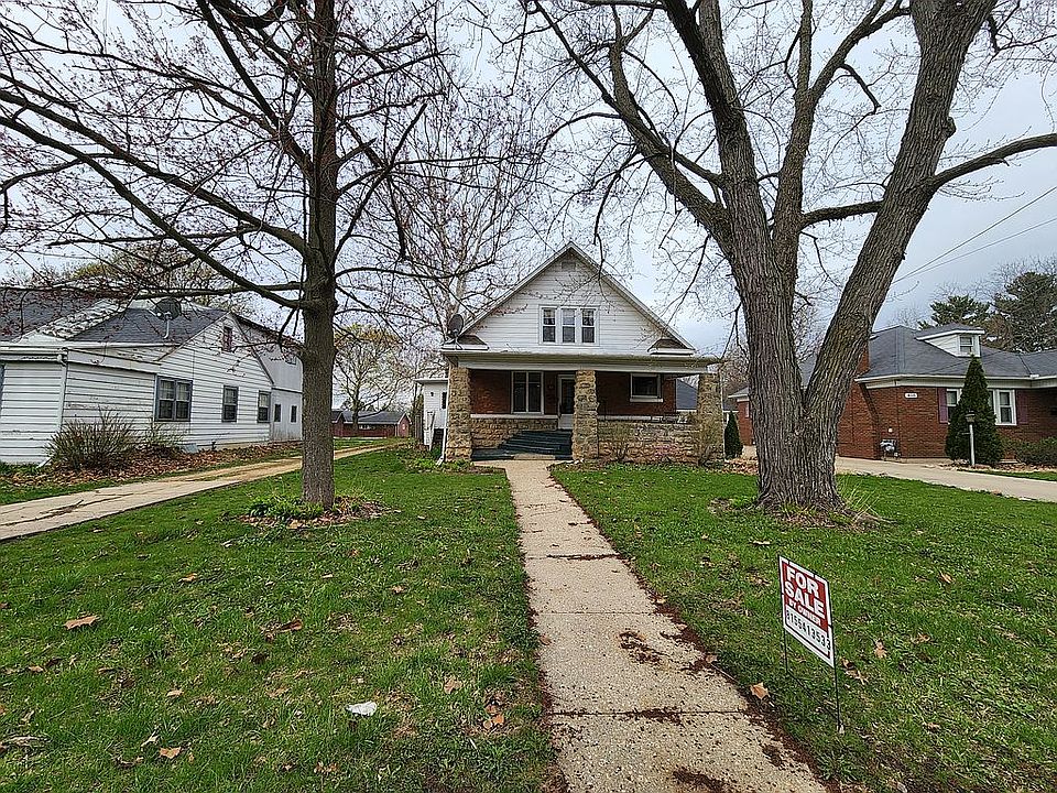1st image of 816 S Park Blvd