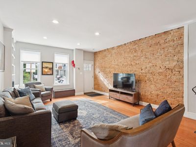 157 W Salaignac St, Philadelphia, PA, 19128