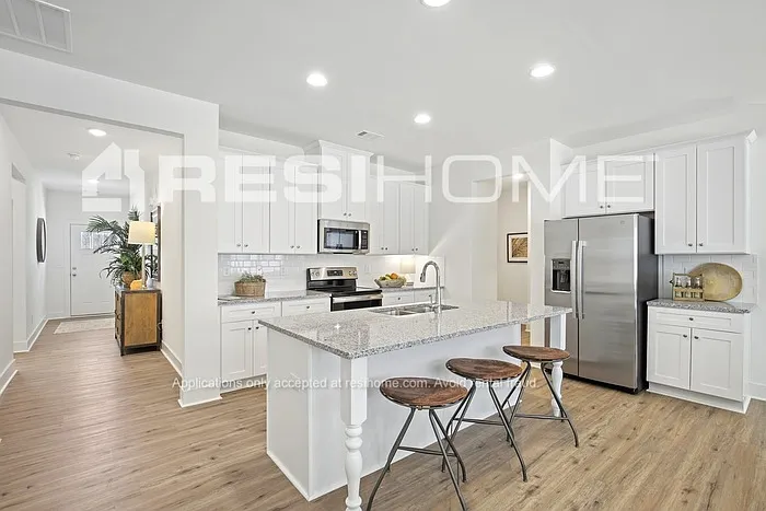 3 bed, 2.0 bath, 1564 sqft, $1,849 — Photo 4
