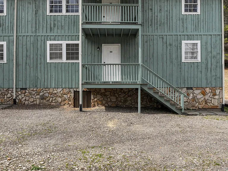 6672 Roan Creek Rd — Photo 14