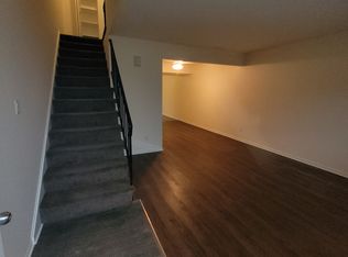 7600 Whitcomb St APT C, Merrillville, IN 46410