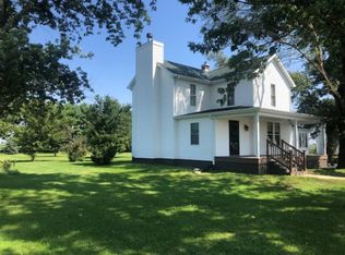 16718 N County Road 900e, Arcola, IL 61910