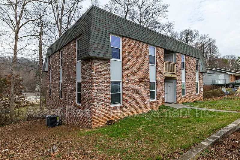 2817 Colt Dr #3