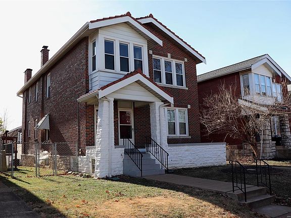 2nd image of 5058 Winona Ave #B
