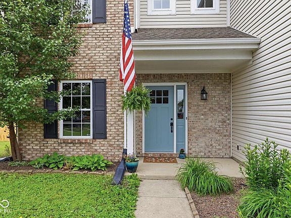3rd image of 1909 Acorn Ct