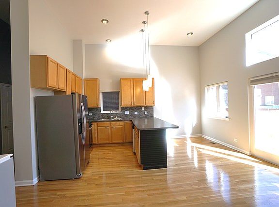 3rd image of 3543 S Parnell Ave APT D