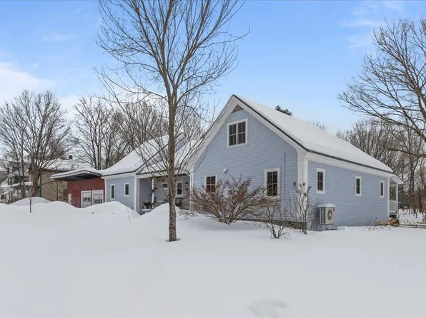 9 West Main Street, Hyde Park, VT 05655