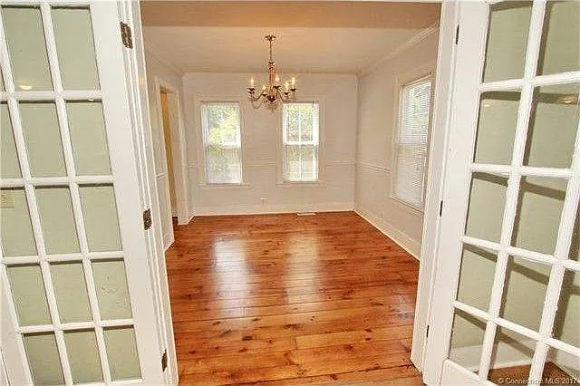 290 W Main St — Photo 29