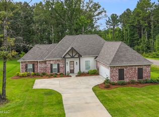 1175 Sanctuary Dr, Brandon, MS 39042