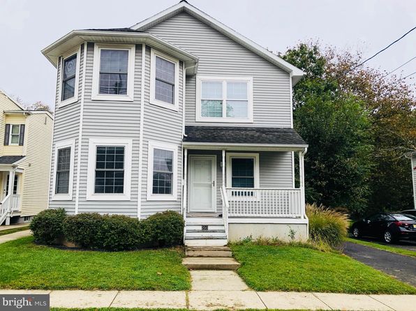 231 S Main St