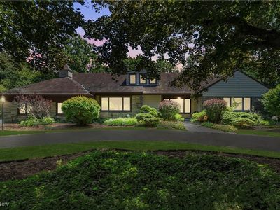28150 Gates Mills Blvd, Pepper Pike, OH, 44124