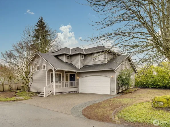 8401 NE 157th Place, Kenmore, WA 98028