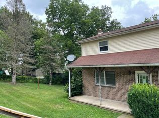 2390 Royal St #B, York, PA