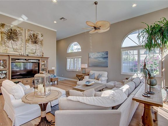 5th image of 7062 Villa Lantana Way