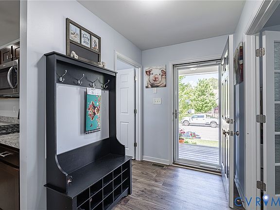 5th image of 13946 Stanley Park Dr