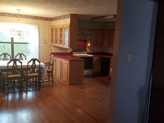 4th image of 139 Wilkins Ln