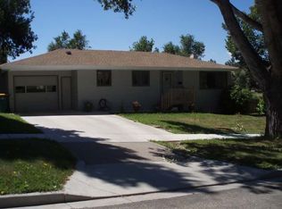 821 W A Ave, Bismarck, ND 58501