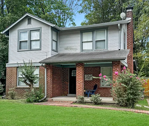 2241 York Ave Photo 1