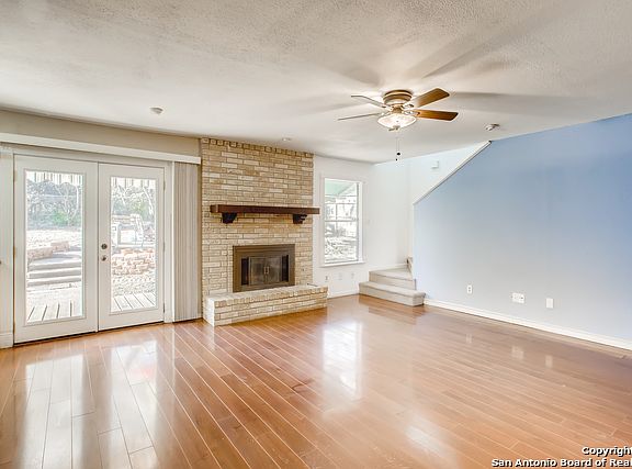 5th image of 15323 Pebble Height St