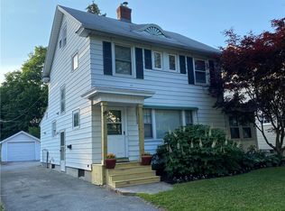 78 Falleson Rd, Rochester, NY 14612