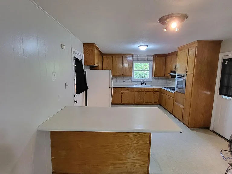 1858 Cascade St — Photo 20