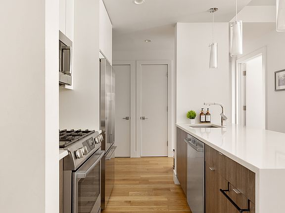 4th image of 26-14 28th St #2C