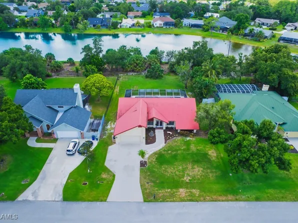 6560 Kestrel Cir, Fort Myers, FL 33966