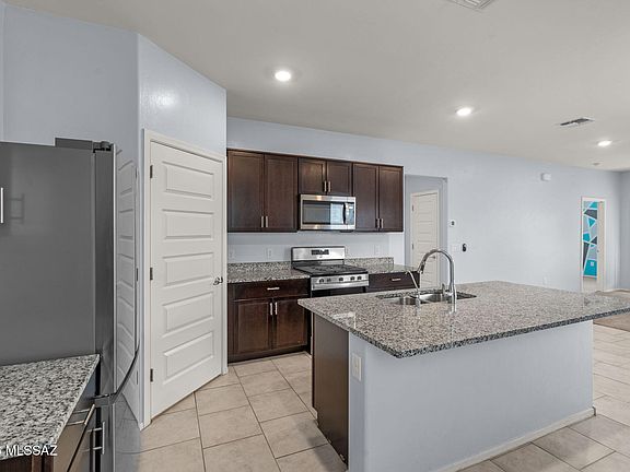 5th image of 2605 E Calle Tobo