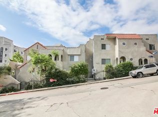 6518 Cerritos Pl, Los Angeles, CA 90068